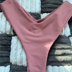 Skatie Mandi Bottom Rosette Classic
Ribbed